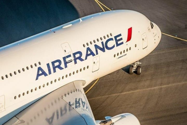 A French individual is deboarded by Air France at the Abuja airport due to "unruly behavior.